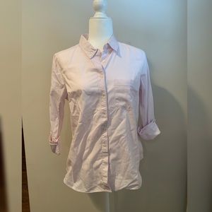 NWT Gap button lavender down shirt. Size M